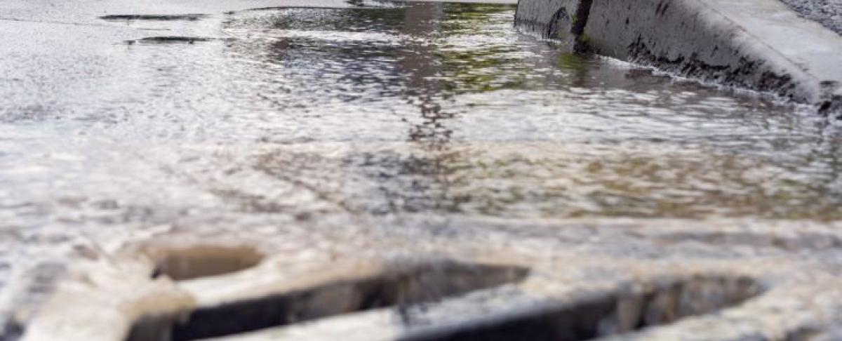 Overbelasting van het riool door extreme wateroverlast